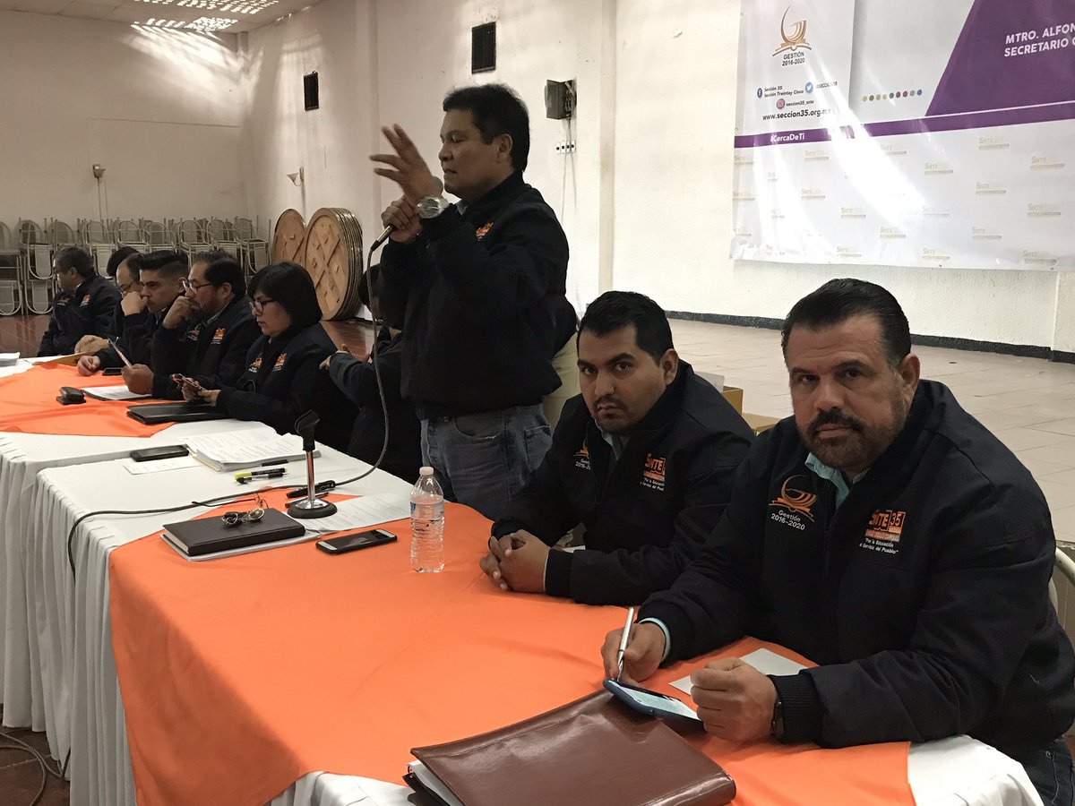 Inicia la #Sección35 <a href="/SnteNacional/">SNTE Nacional</a> reunión con secretarios generales y representantes de centros de trabajo de la Región Lagunera de #Coahuila para llevar a cabo la consulta del Pliego Nacional de Demandas #PND2019 <a href="/JFernandoMora35/">Jorge F Mora G</a> #SNTEunoAuno #PalabraDeMaestro #Torreón #SNTE