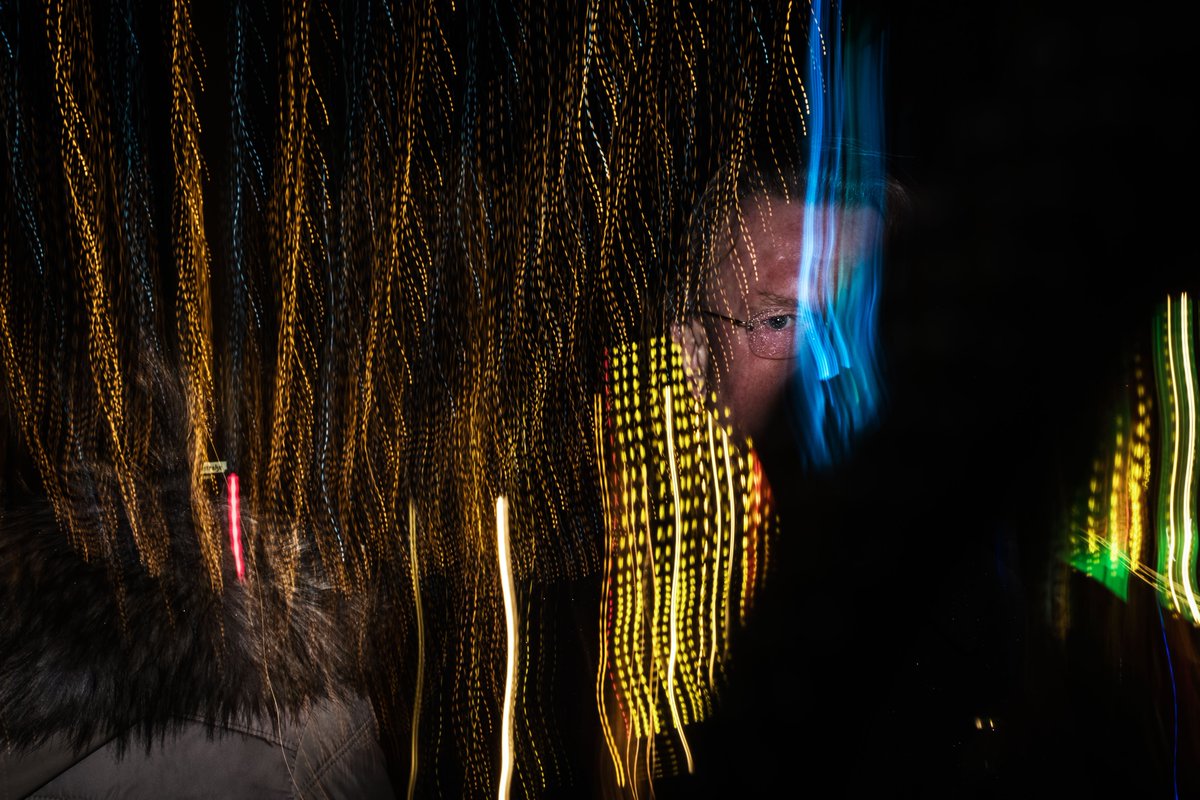Christmas Lights - Berlin      

The Street Hub: streetbounty.com     

#StreetPhotography #Photography #Berlin