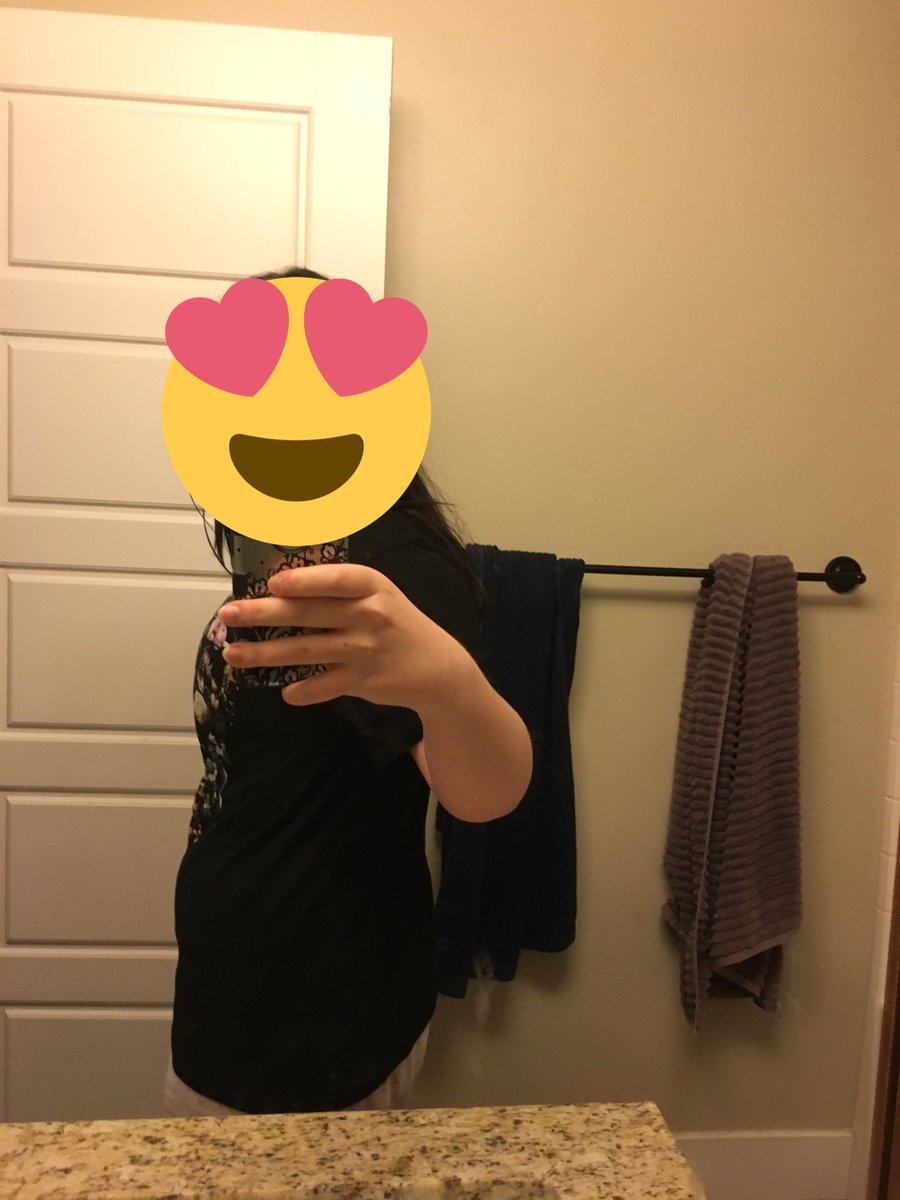 sorry for my weird looking hand but i love how flat my binder makes menlook
