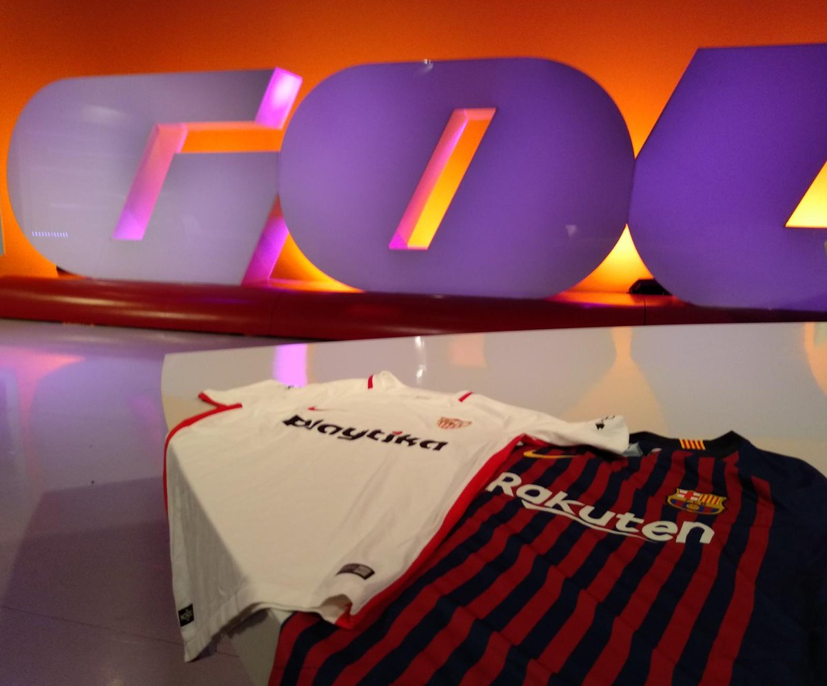 bar_tv's tweet image. 🎁 ¡REGALAZO! 🎁

👕 ¿Quieres la camiseta del @SevillaFC o del @FCBarcelona_es?

❤ Sigue a @Gol 

🔄 Haz RT

🔝 Dinos cuál quieres junto a #SevillaBarçaEnGol 

🎖️ Dos ganadores

⌚ 21:30 | Sigue el partido en DIRECTO en #GOL 

👀 Para ver el encuentro 👉 gol.lc/oo9h9