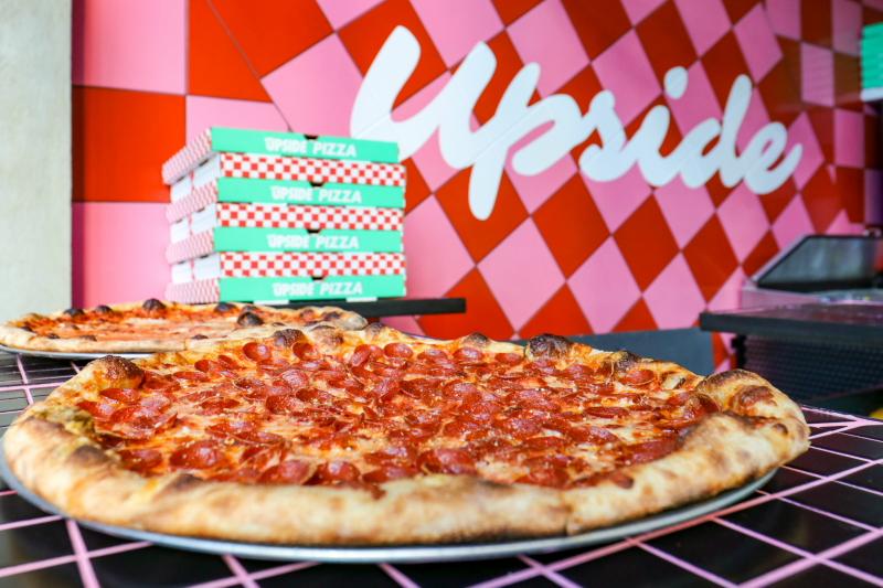 A 90s-inspired pizza joint opens in the Garment District... buff.ly/2WfCJN4