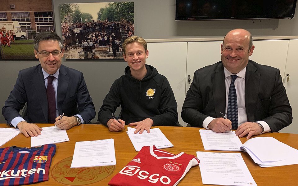 Frenkie De Jong  DxnYPpMXcAEnjgt