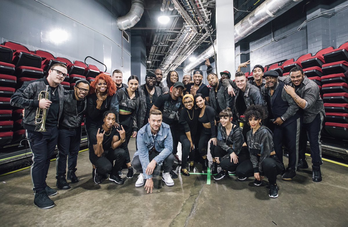 SQUAD 💥 

instagram.com/p/Bs_KMZ_lxD2/