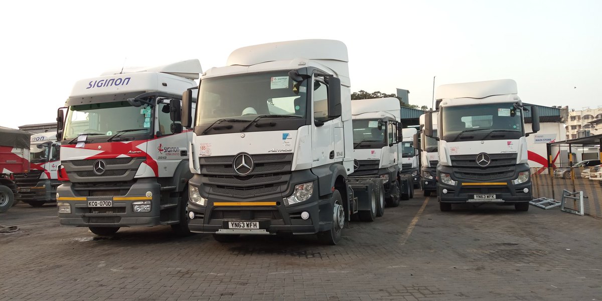 princegershom_'s tweet photo. #loveyourtruck #safety #teamsafety #truckerworld #safedrivingpractices #SafetyFirst #ifitsnotsafedontdoit #MercedesBenz #actros #thenewactros https://t.co/MeC2EdWQTq