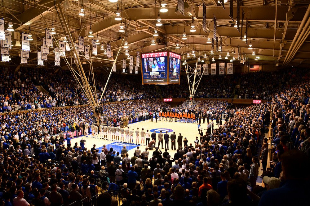 bhofheimer_espn's tweet photo. Via @ItsAnnaNegron: Last wknd's #UVAvsDUKE game is the most-watched college basketball game this season w/ 3,764,000 viewers. Can't wait for the rematch in Charlottesville on Feb 9. https://t.co/uqUkkh9Niu https://t.co/noOmXTyYSz