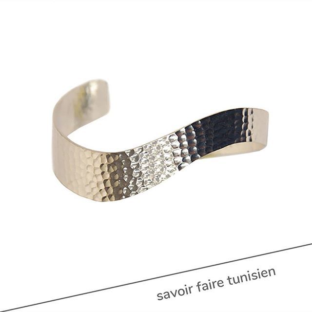 Ithembadesign's tweet photo. Restez #chic en toutes circonstances avec ce #bracelet en #argent fait main en #tunisie 
#style #modeecoresponsable #modeethique #ethicalfashion  #slowfashion #ecofashion #sustainablefashion #bijoux #bijoufaitmain #accessoiredemode #conciousfashion #fash… https://t.co/RUHDYFO6Ae https://t.co/caAkkdExTD