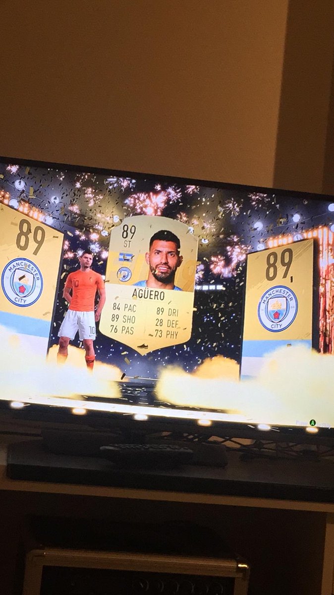 David_Boorsma's tweet photo. @MattHDGamer Out of sbc💪🏻 https://t.co/WSGgvQG9Un