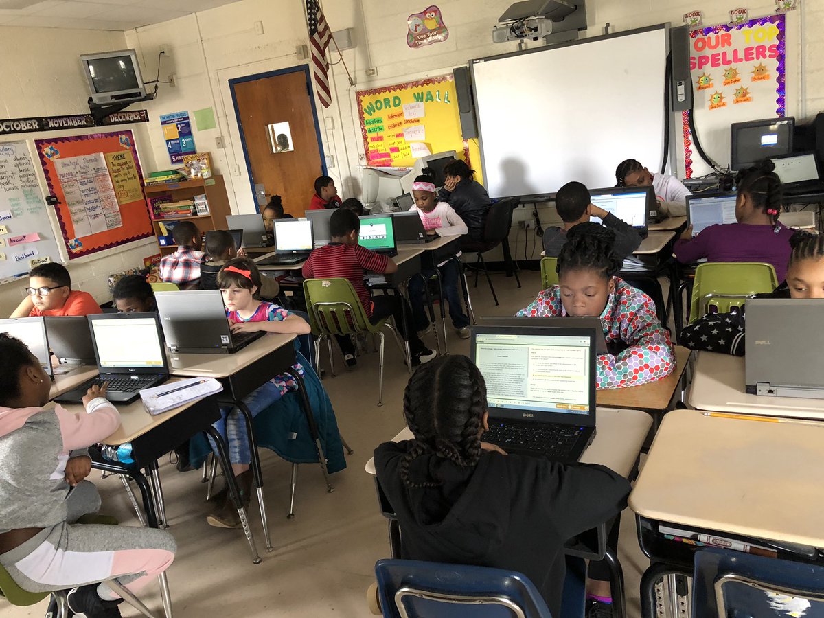 Fourth grade students testing in iReady on standards that have been previously covered. 💭💭
