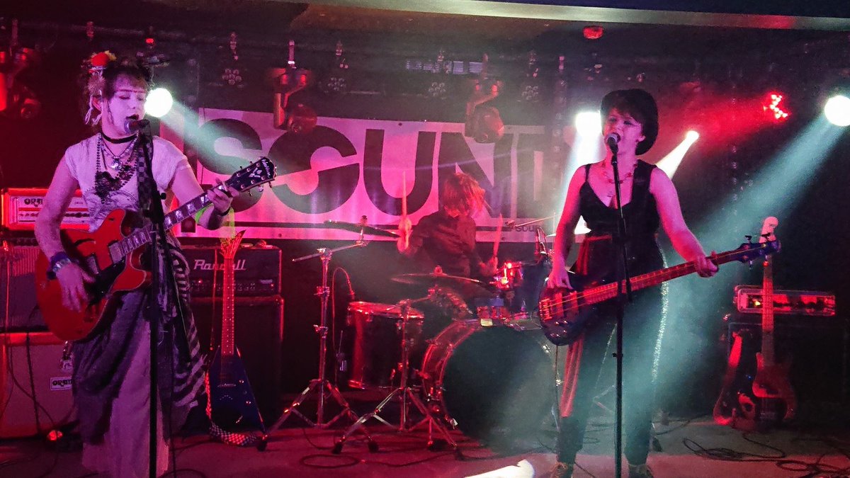 JohnOxley777's tweet photo. Discover this brilliant ( New Song ) & video (F**F**(F**))
Guernsey Gigs”
By the amazing #TrackNotFound ( @tracknotfound )
Apocalyptic blues metal screamo riot teen rock!
Track Not Found (F**F**(F**)) Guernsey Gigs https://t.co/zdEFBJ0uoD via @YouTube https://t.co/b4le7aTkKg