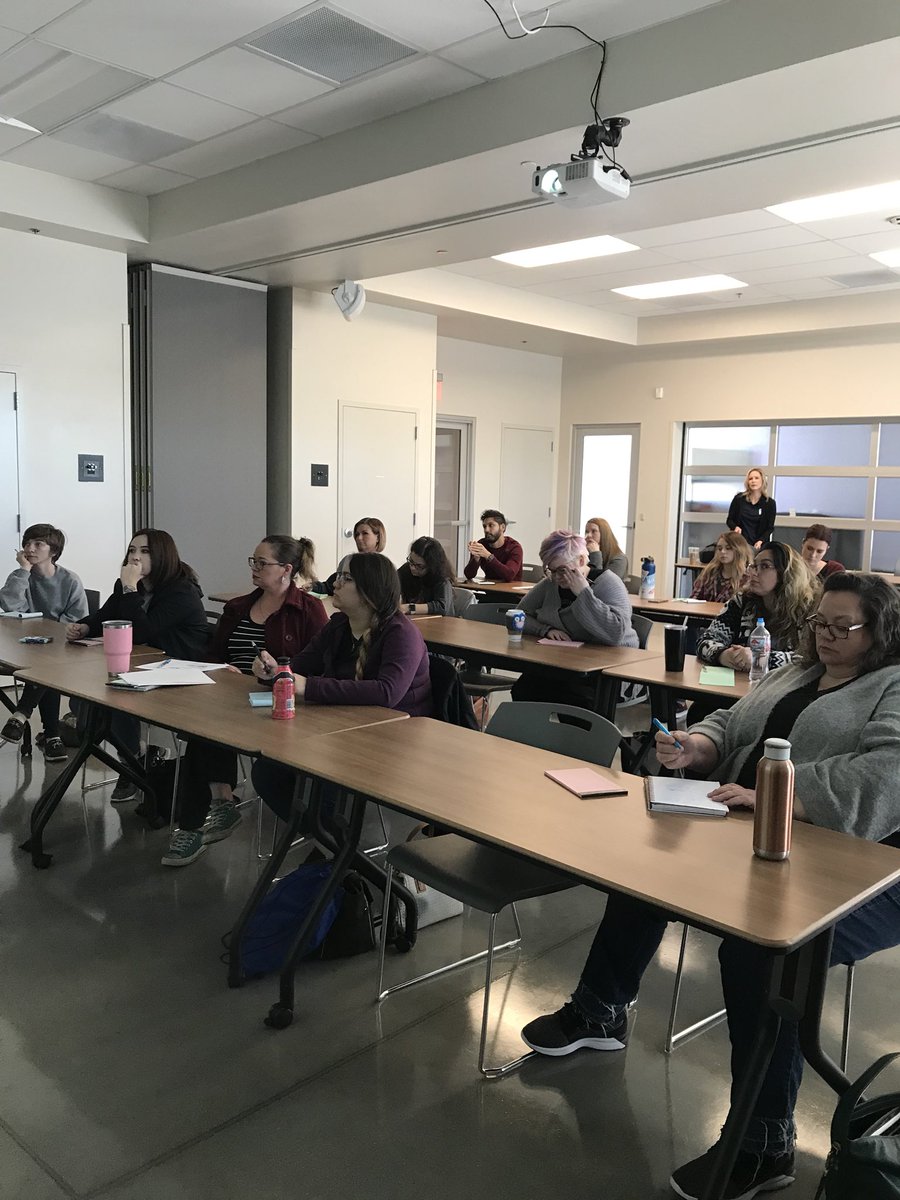 Getting the salon leaders ready for the new year! A little Learning and a lot of Volunteer time with adoptable dogs .   <a href="/mikeboal/">Michael Clark</a> <a href="/JPinera_QE/">Jessica Pinera</a> @PetSmart_DaveK