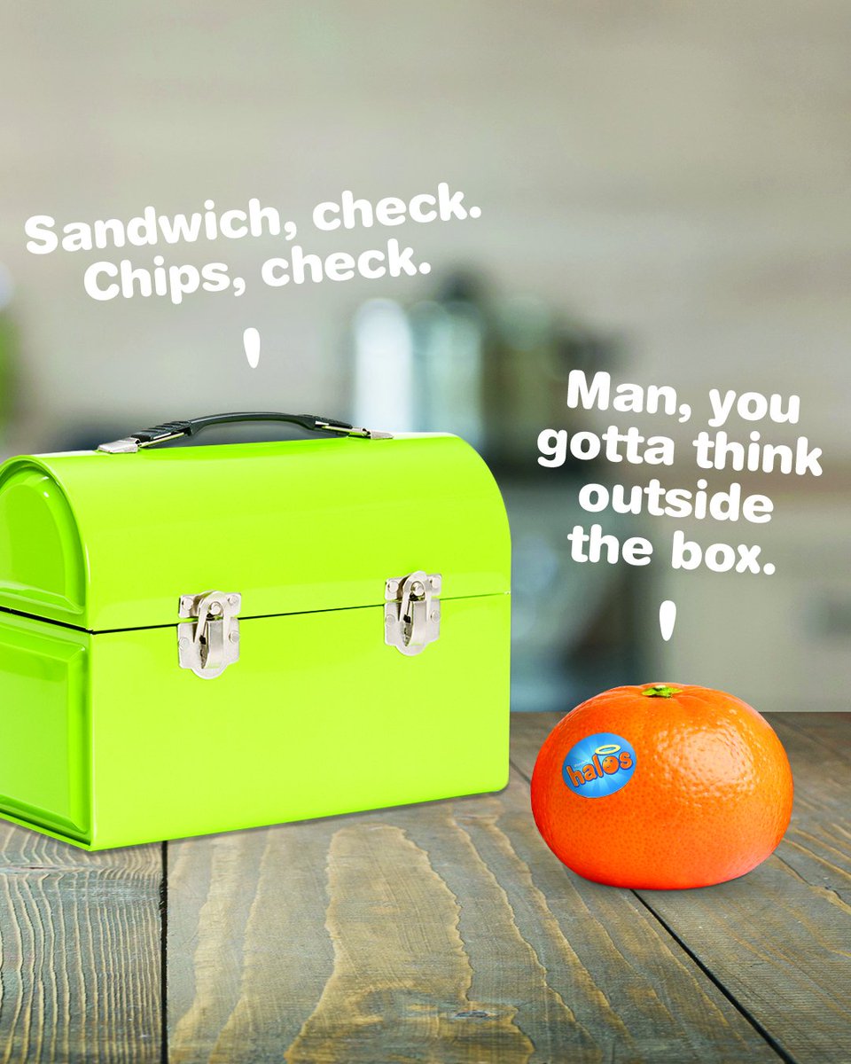 HalosFun's tweet photo. While packing your kid’s lunch, mix it up! Reach for little, sweet, easy-to-peel Halos. #GoodChoiceKid https://t.co/0qRcGRb9O2
