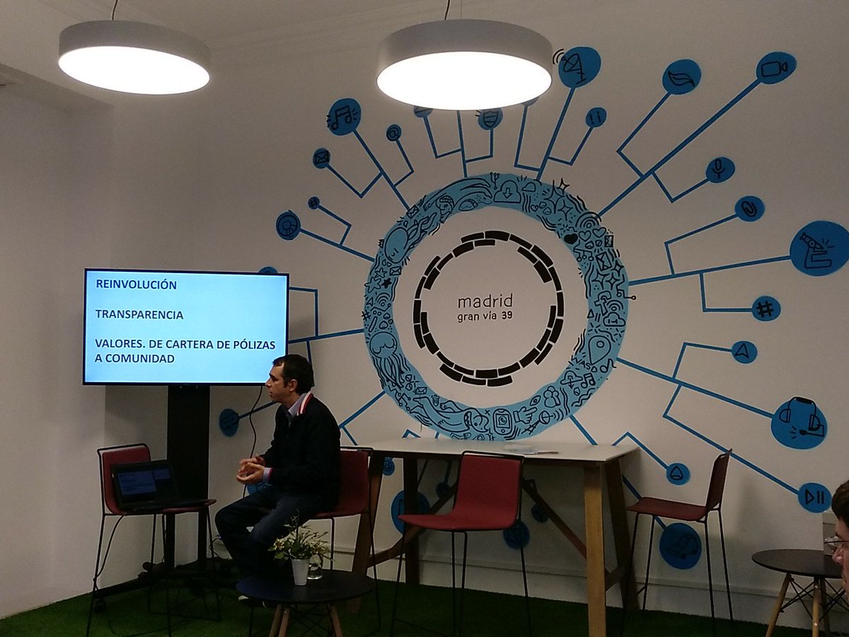 sosTECHnible's tweet image. Cómo hacer RSC siendo una Start Up @Clicksurance1 su modelo de seguro colaborativo, P2P o People2People en @GoTechMadrid #RSCTech