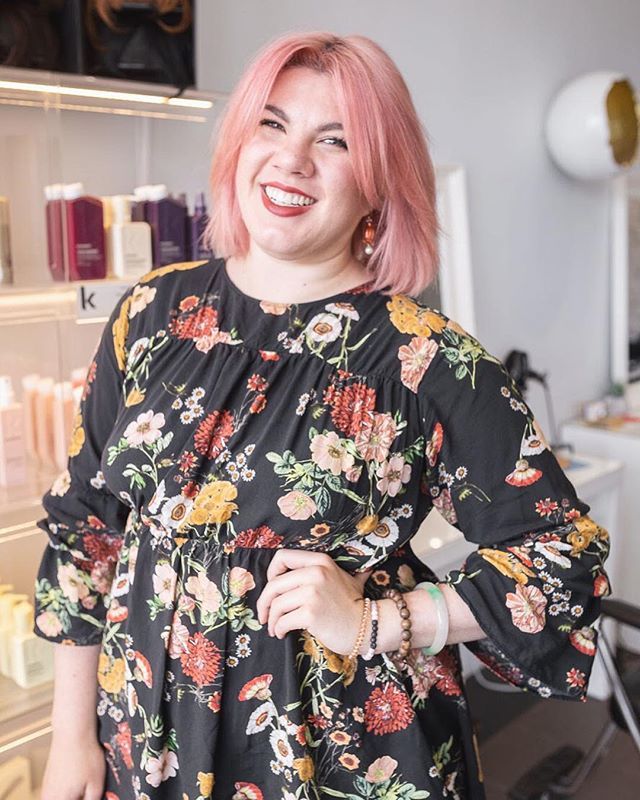 Sunshine, flowers and smiling faces! Spring vibes on a winter day at P+H 💝🌸🥰 #lovepoho #yegsalon bit.ly/2Hsxxlt