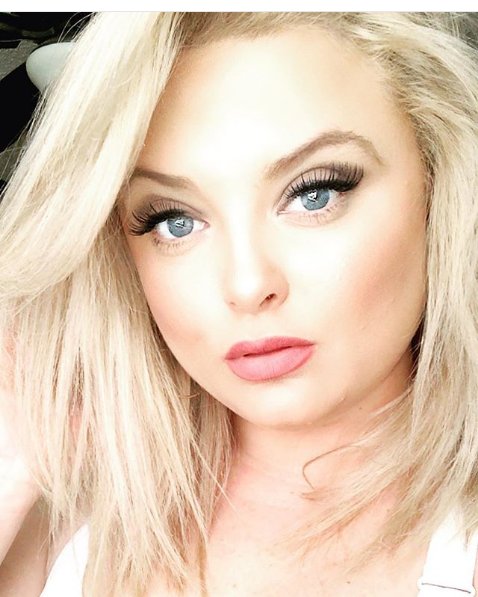 princess_wwg's tweet photo. My bestie @aimeehall1001 looking like a gorgeous PGM as always 😍👑🧜‍♀️#MyWCE 💕 https://t.co/z38y9I5Sdl