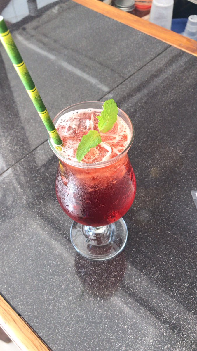 Join us for a drink🍹at #MangoTreeRestaurant
We are Eco 💯% #natural #compostable #biodegradable #straw #paperstraw #bamboostraw #nomoreplastic #saveaturtle #SaintLucia #carribean #stonefieldaresort