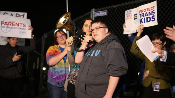A crowd in front of the White House in support of transgender youth.