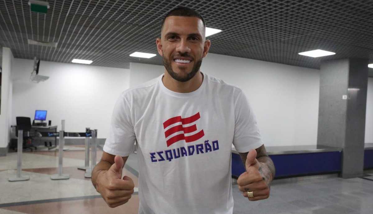 Seja muito bem-vindo, papá

#Fernandão #Bahia88 #BBMP