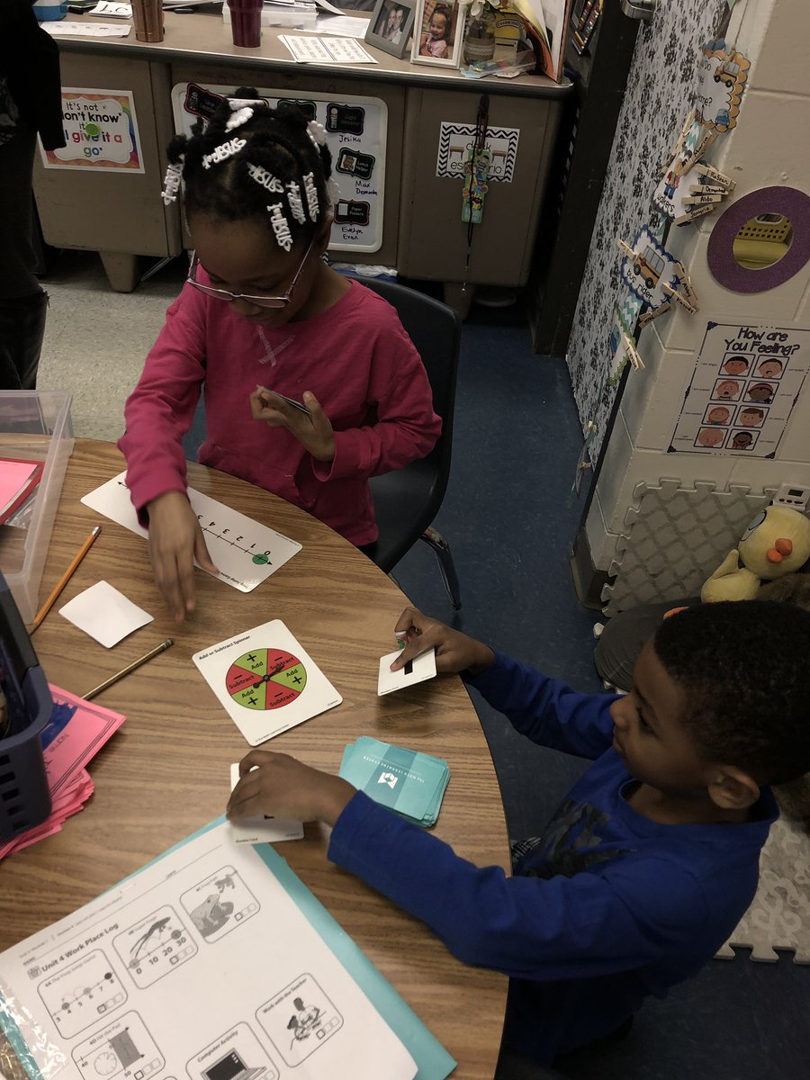 SECassidy1's tweet photo. Work places today! @SerenaHills_161 #D161learns https://t.co/f335AtHRA3