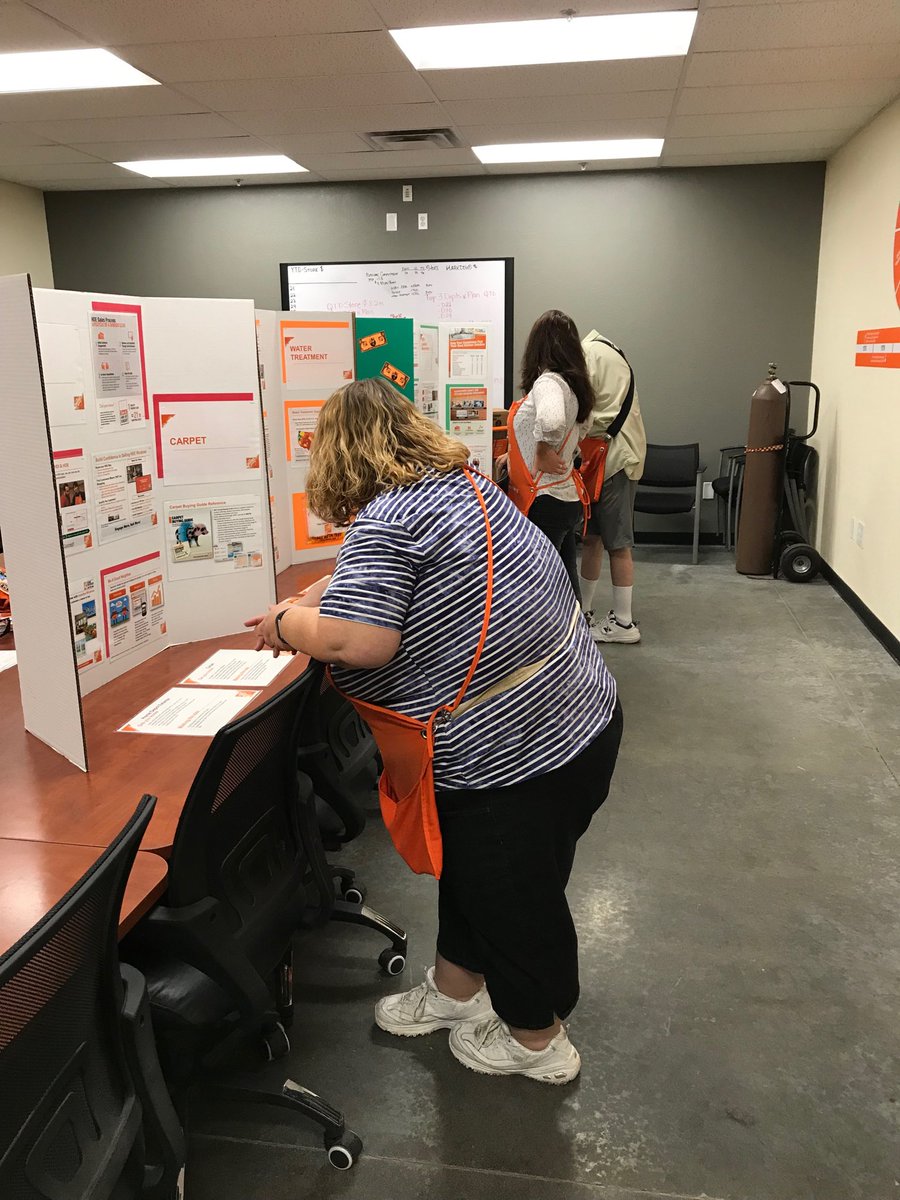 Specialty training boards at 1074 have the associates engaged in learning. #training #serviceconnect ⁦@Eric1074A⁩ ⁦<a href="/WagleMaryanne/">Maryanne Boublil</a>⁩ ⁦<a href="/NotoKara/">Kara Noto</a>⁩
