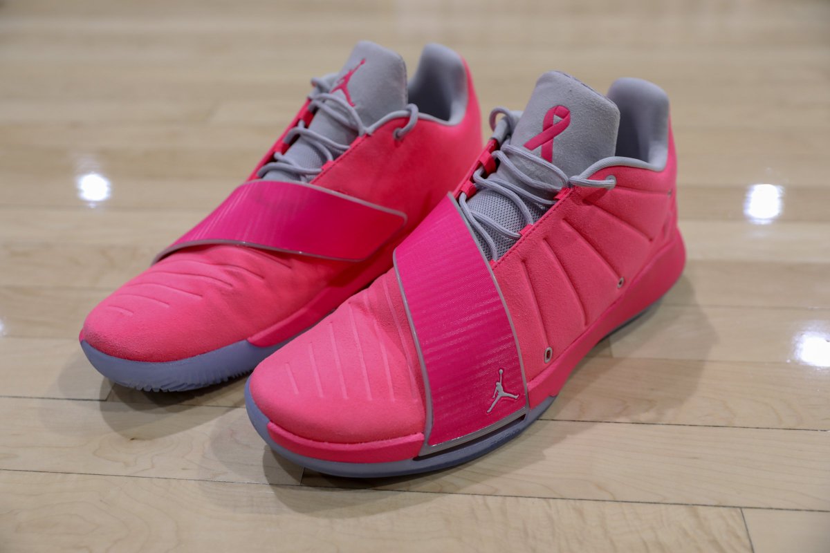 yeezy boost 350 v2 light release