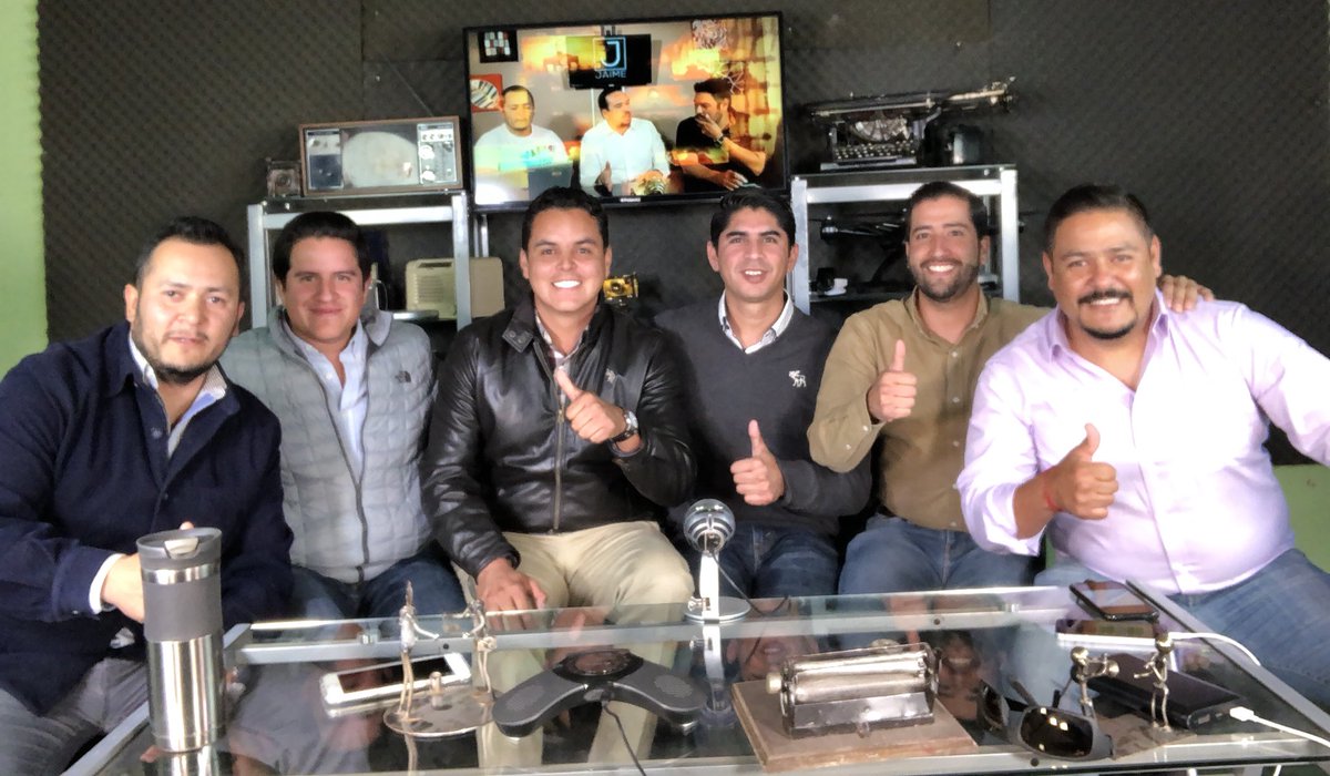 Héctor Soto #EnVivo (@hectorsoto8) on Twitter photo Decididos y con ganas de dar pelea por la alcaldía de Durango y de 12 municipios más el Colectivo Juvenil del <a href="/CDE_PRI_Durango/">PRI Durango</a> está pisando fuerte, en esta ocasión en <a href="/ElPurgatorioDgo/">ElPurgatorioTv</a> de @EnVivoDgo <a href="/YorchHerrera/">Jorge I. Herrera</a> <a href="/champyfeca/">Jose Angel Mercado R</a> Toño Morales y José Luis Carranza hablaron al respecto. Decididos y con ganas de dar pelea por la alcaldía de Durango y de 12 municipios más el Colectivo Juvenil del <a href="/CDE_PRI_Durango/">PRI Durango</a> está pisando fuerte, en esta ocasión en <a href="/ElPurgatorioDgo/">ElPurgatorioTv</a> de @EnVivoDgo <a href="/YorchHerrera/">Jorge I. Herrera</a> <a href="/champyfeca/">Jose Angel Mercado R</a> Toño Morales y José Luis Carranza hablaron al respecto.
