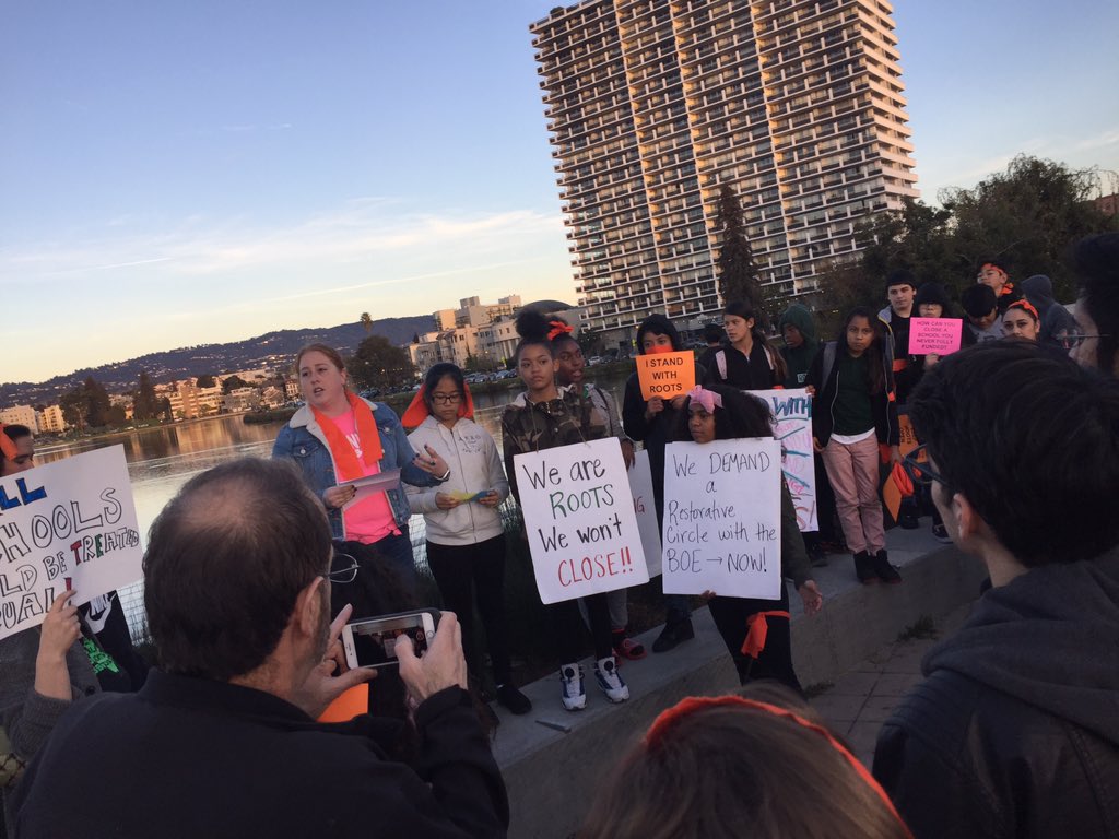 tierralinda05's tweet photo. Walking 32 blocks to a different school would put students at increased risk. Clipper cards won’t fix this problem - will the district pay for bus passes for parents too? #KeepRootsOpen #RootsMustLive #OakEdu https://t.co/D37mpafLix