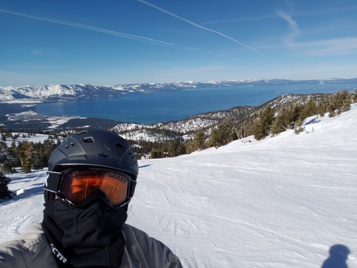 PeterKaminskas's tweet photo. Smiling and in heaven...ly #CompTIAPerks @comptiaperks https://t.co/2k53WJD6Bg