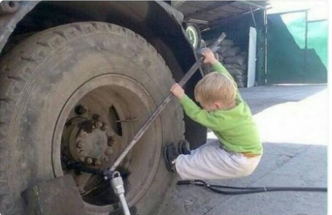 EI_Acertijo's tweet photo. Cuando las empresas quieren que tengas 10 años de experiencia a los 21 https://t.co/Y6JxutcGtC