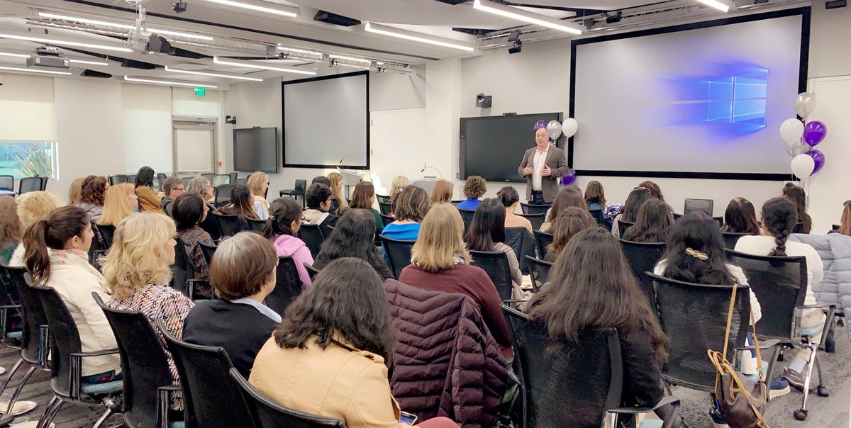 nwap_sv's tweet image. &quot;Anticipate the technology trends and position accordingly to be in front of opportunities.&quot; Thank you Octavian Tanase @octav, SVP @NetApp 
for practical &amp;amp; candid career advice and for your great sponsorship of @NetAppWIT #WomenInTech &apos;Networking With A Purpose&apos; #nwap_sv