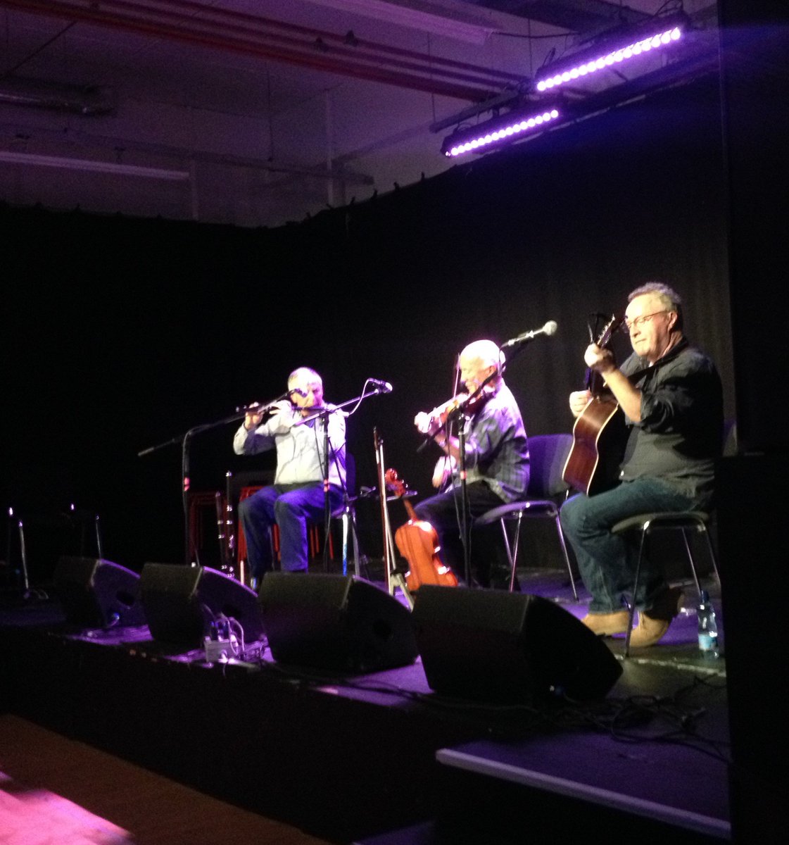 ManDearSir's tweet image. Headliners Zoe Conway + John McIntyre On Fire Live Yesterday As Part Of @TradWeek in @CulturalCentre . Also Joined By Up And Coming Young (SUPER) Group &apos;Coirm&apos;, &amp;amp; The Three Wise Men Of Seamus McGuire, @johnleetrad &amp;amp; Their Guest. 

Three Tiers Of Musical Excellence.

#Trad
#Soul
