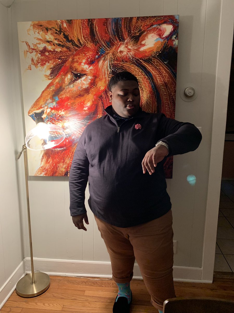 _FatClothesDrip's tweet photo. FatFonzWorthBentleyShit #bigandtall #plussizemodel #plussizeblogger #plussize https://t.co/IqHwPeWfqn