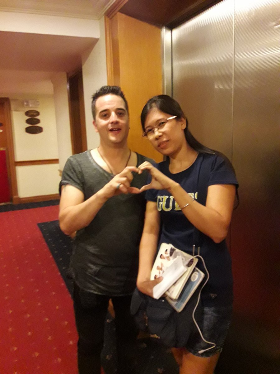mathetbenchpark's tweet photo. Happiest Birthday @mazzratazz May you have more babies (Birthdays, rather lol) and good health together with your family. Hope to see you again very soon. Labyah, Babe! https://t.co/uebgatN1uS