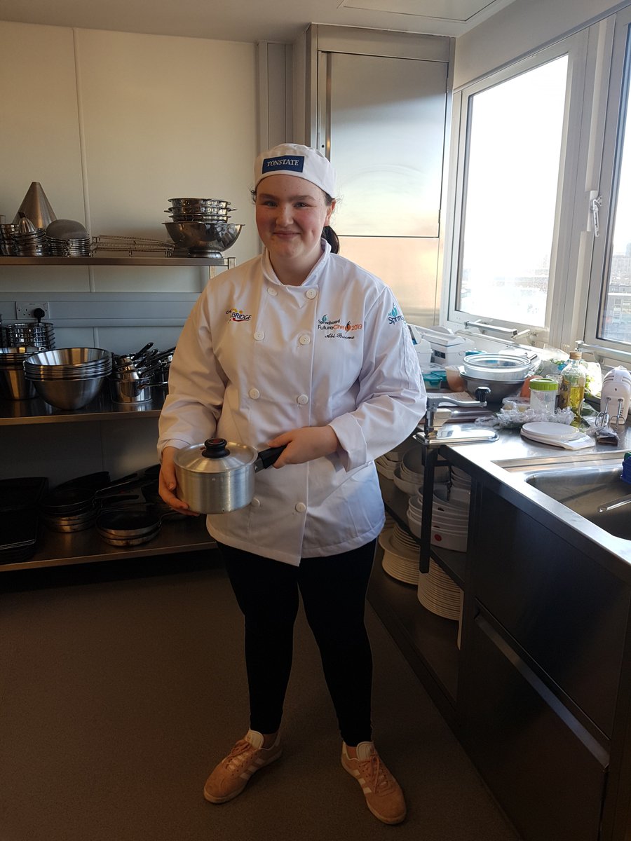 Read_School's tweet photo. Huge congratulations to @ReadSchool's Abi Broome, Year 10 who made it to the Regional Final of the @FutureChefs competition today. Abi cooked a two course meal for 2 people within a £10 budget. This was the 3rd stage of a 4-stage competition so we are very proud of her. https://t.co/TiZpDofAD2