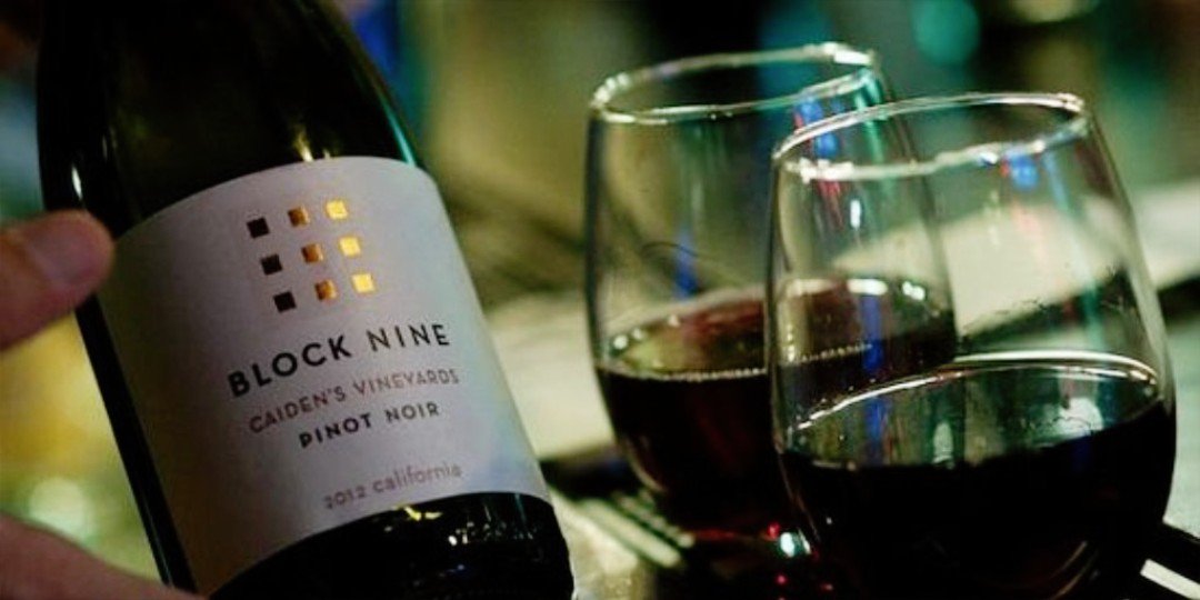 saltonmass's tweet photo. Offered by the #bottle or by the #glass, this #pinotnoir is the perfect balance of body and flavor. Come enjoy an #OceantoTable experience.

#massaveindy #eathereindy #indyrestscene #keepindyindie #indyrestaurants #seafoodrestaurant #indyfoodguy #Blocknine #wine #redwine #vino https://t.co/i7NHT4McsV