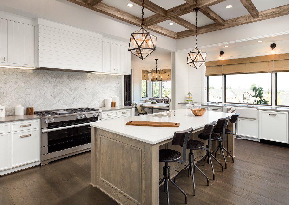 WRTheCollective's tweet image. "Good food and a warm kitchen are what makes a house a home." -@rachaelray 
If your #kitchen isn't as warm as you would like, switch it up! Visit TheCollectiveRE.com to browse our homes or call us at 404.848.0996 to get started with an #Atlanta #RealEstate professional today!