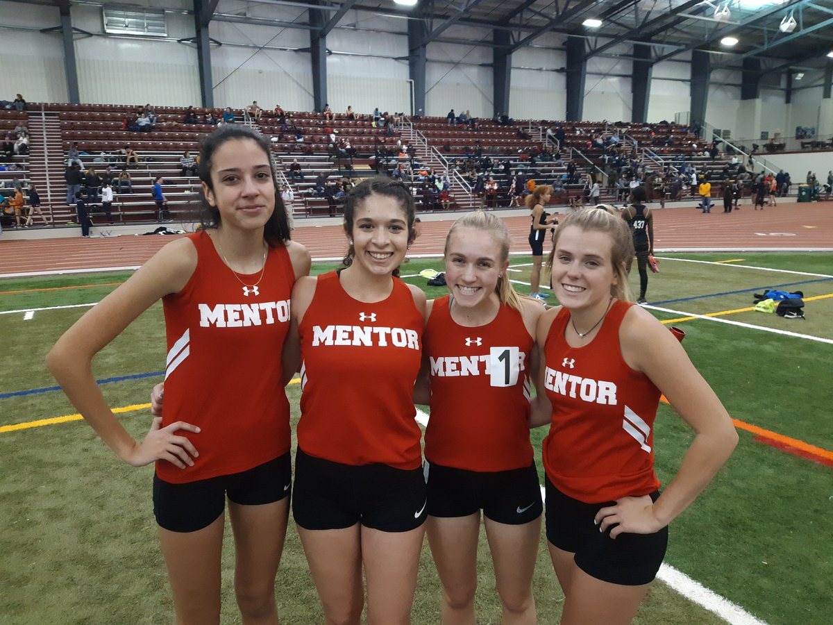 OHMileSplit's tweet photo. The Cardinals take the 4x800 victory @LadyCardzTrack @2ndSoleMentor https://t.co/TsTWdkkrss