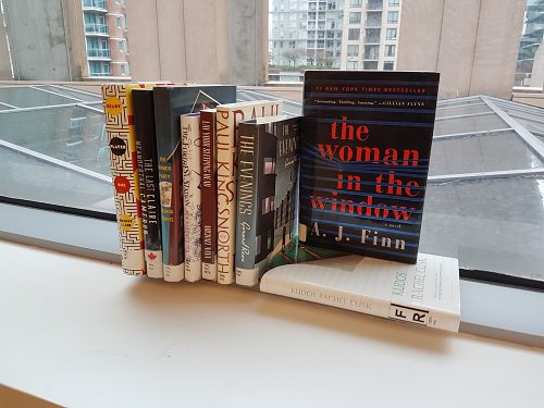 VPL's tweet photo. Recommended by your VPL Reading Experts -- the books that engaged us in 2018! #VPLpicks #BestoftheBest https://t.co/NigWaQwNXu https://t.co/EPnmUbFvVg