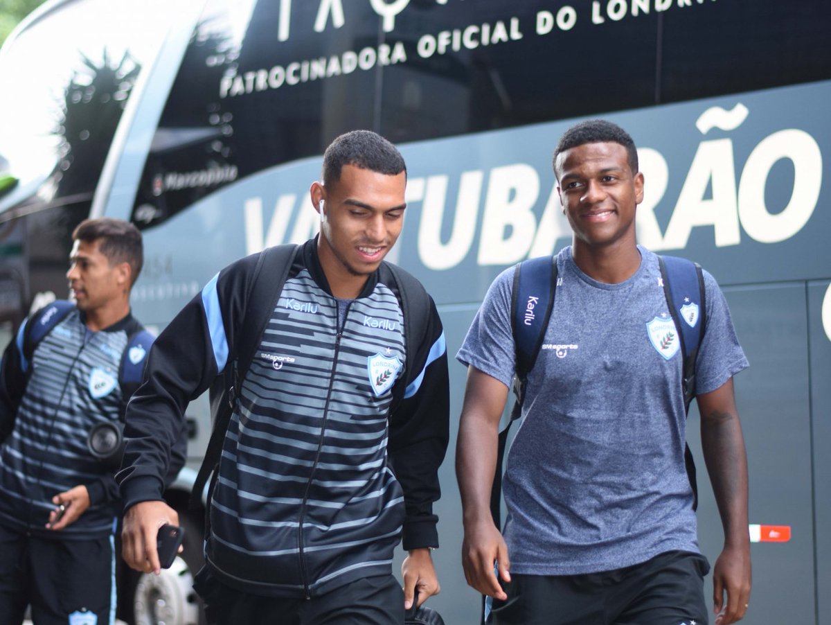 LondrinaEC's tweet photo. 📌🛄🏢 ESTAMOS EM CASCAVEL!

Nossa equipe principal está no Oeste do PR para o desafio diante do @cascavel_cr! Partida começa às 20h desta quinta no Estádio Olímpico Regional!

https://t.co/HkmOpL6E0o
#SouTubarão  #Londrina #LEC #CCRxLEC #Cascavel
⠀⠀⠀⠀⠀⠀⠀⠀⠀ https://t.co/8cweJTKQsx