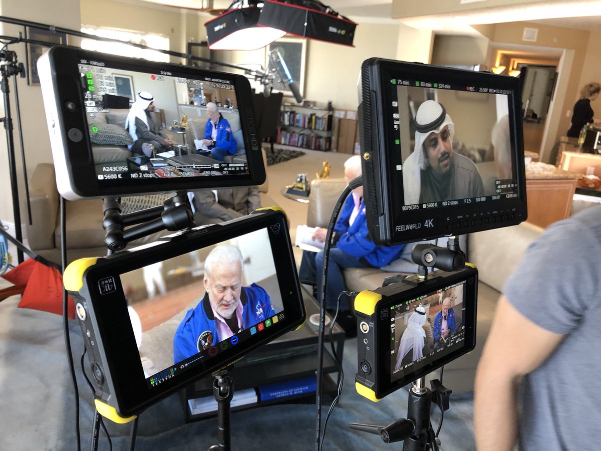 Pleasure having <a href="/OAlanjari/">عثمان العنجري</a> in my home today to participate in their program <a href="/powerowners/">اصحاب السلطة</a>, inspiring youth to develop innovative ideas and think beyond the sky! #AdAstra