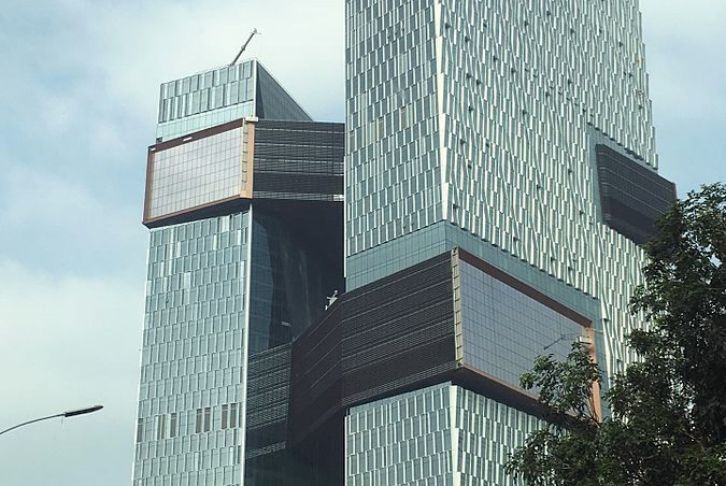 Amenities at the expense of acreage? Not at this office tower bit.ly/2MpjAU6