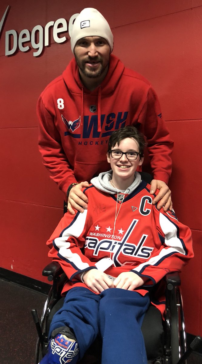 Catching up with an old friend before <a href="/Capitals/">Washington Capitals</a> vs <a href="/MapleLeafs/">Toronto Maple Leafs</a> #lueystrong #ALLCAPS