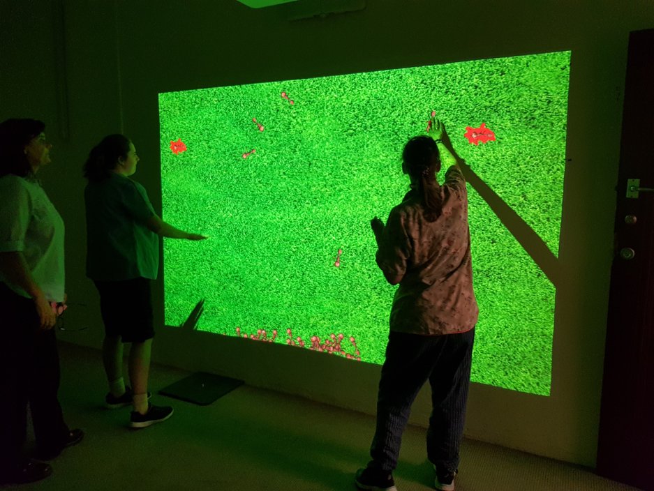 AchieveAus's tweet image. Our Day Program hubs had their brand new #sensoryrooms installed this week!  
A big thank you to everyone who played a part in our 2018 Annual Achieve Golf Day, which helped raise the funds needed to install the rooms. 🌟 #sensorytechnology #disability #NDIS #disabilityservices