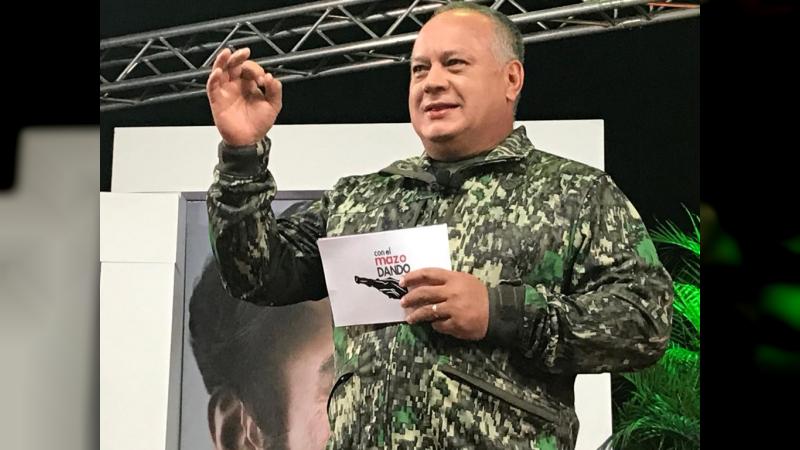 ConElMazoDando's tweet photo. Cabello a EEUU: Saquen sus garras de nuestra patria y respeten a un pueblo digno https://t.co/dxtMYgsbXR https://t.co/ajt7vzNrNm