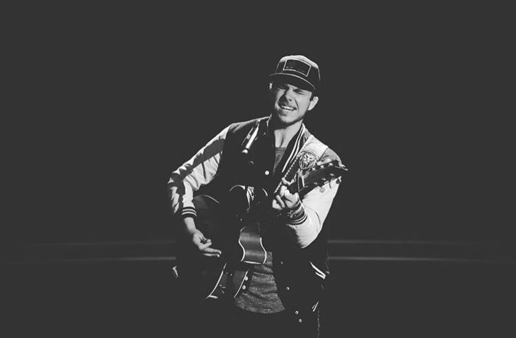 Losers Bar tweet media