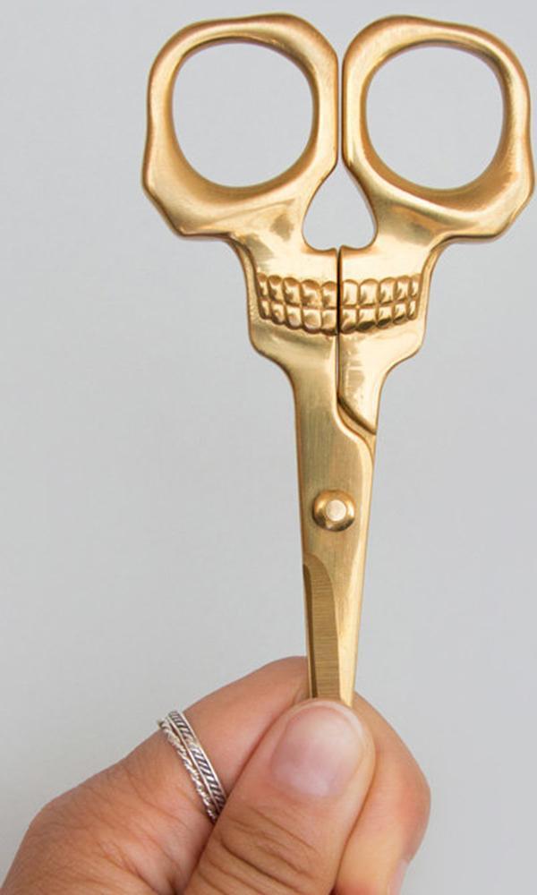 BeserkClothing's tweet photo. 💀💀💀💀New Skull Scissors from SUCK UK! 💀💀💀💀Shop >> https://t.co/lRuuxXfCMG
#suckuk #homewares #scissors #skull #skulls #sharpthings #pointythings #noveltyitems #noveltygifts #alternativehomewares #office #haircuts #barbershop #creepy https://t.co/LWupR1a7HP