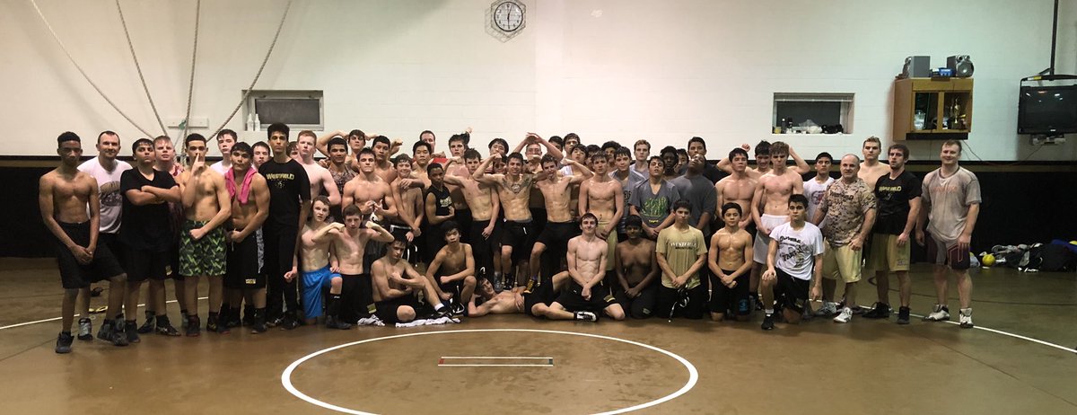 hwvantrees's tweet photo. Congrats to these 48 Wrestlers who made it through the whole season. The coaches appreciate your efforts all year. Now let’s win some tournaments!!  #westfieldwrestling#bulldogswrestling#oneteamonewar https://t.co/X1501uGbsL