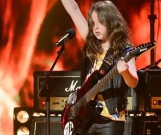 Canberra's tweet photo. We know how talented our locals are and now is our opportunity to showcase #WeAreCBR's talent to the rest of Oz. Last season the ACT's heavy metal kid did us proud - we can't wait to see who will shine bright in 2019. Apply for @GotTalentAU at https://t.co/L6N8EyvtJa
#GotTalentAU https://t.co/ckqEGnZbH8