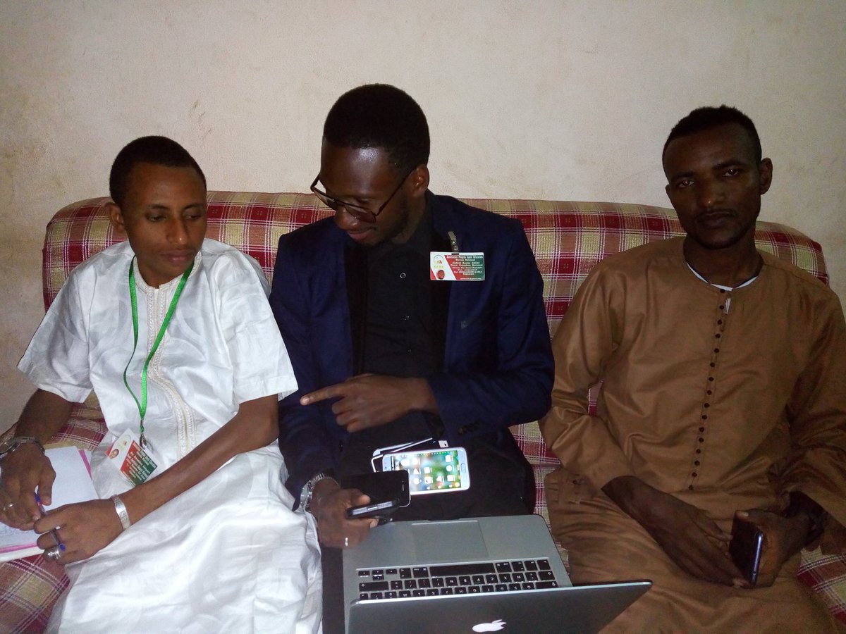 La lectures
-contribue au développement socioculturel du pays. 
-permet de renforcer les compétences de la pensée analytique , et d'écriture
-une jeunesse dont la concentration très élevé, APSE.MALI , t'en que nos chers écrivains ne se fatiguent d'écrire ,soyons à la lecture