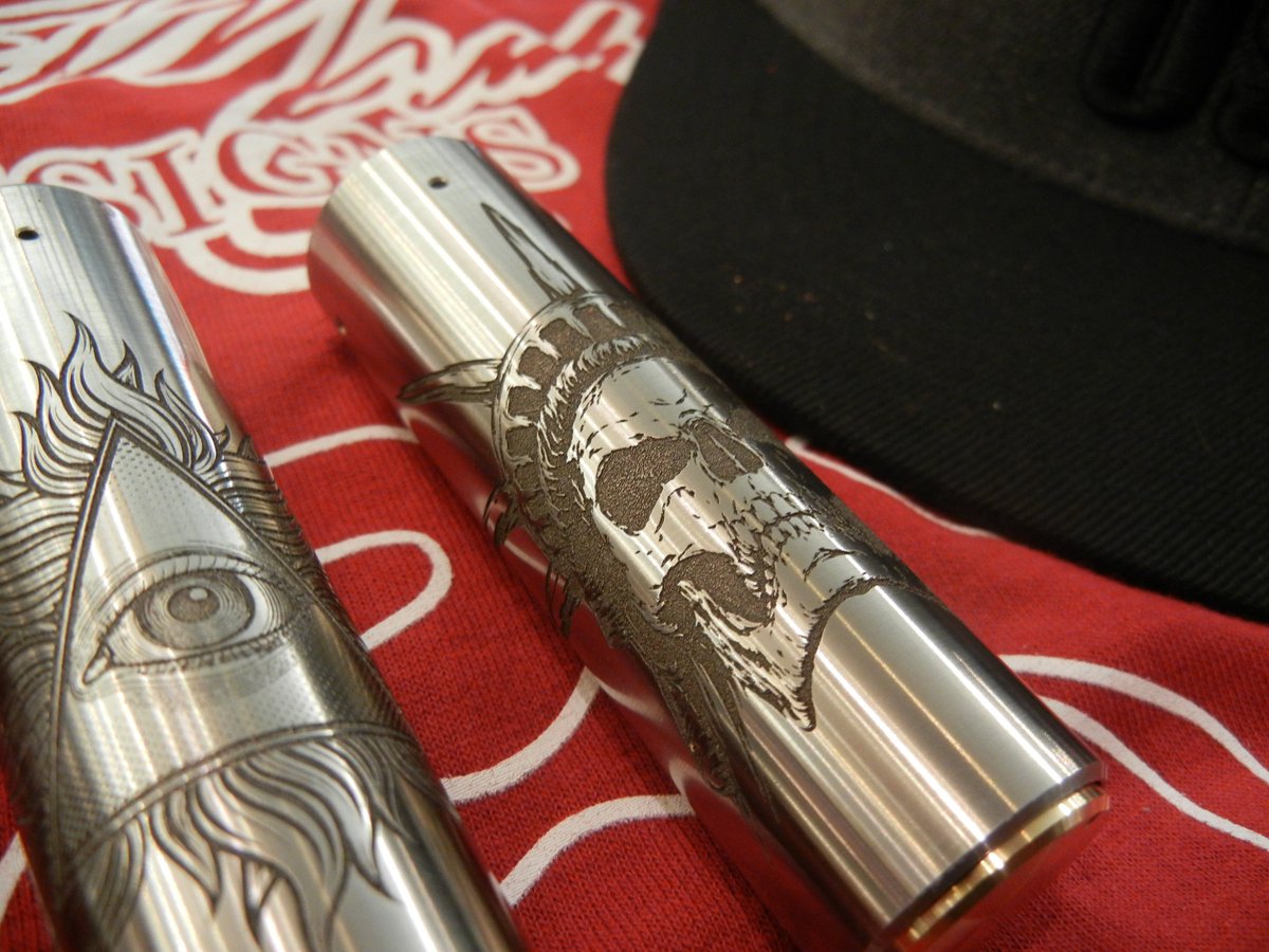 bakuendo_vape's tweet photo. ROGUE USA
PaisleyはSS Copper Brassがあります。
#Skull&amp;Peony #Paisley #JollyRoger #LibertySkull #ROGUE #Rainmaker #Illuminati #Purity #AmericanAngel #TheKingMustDie #FlyByNight #OctoSkull #Stalemate #Wisdom #vape #liquid #bakuendo #爆煙堂 #電子タバコ #ベイプ #水戸 #水戸市 @爆煙堂 https://t.co/bzzmSdoUZf