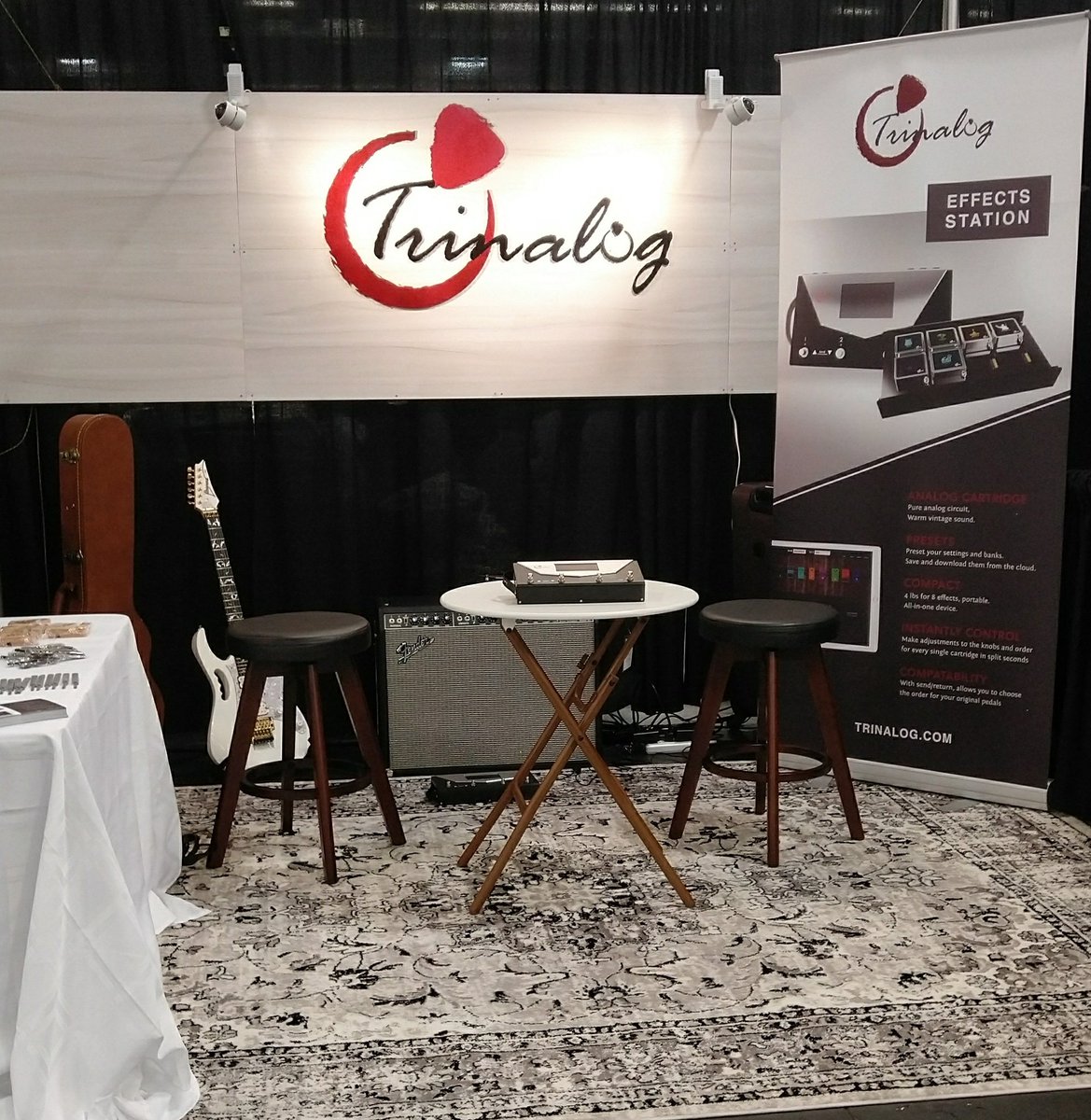 trinalogeffects's tweet photo. Ready for The NAMM SHOW 2019!!
Meet us at booth #2245!
#namm2019 #trinalog #effectspedals #effectsstation https://t.co/GvluCBaCot